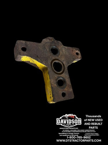 IH 395 695 4210 Case C50 C60 C70 Aux Valve End Cover 1971165C1