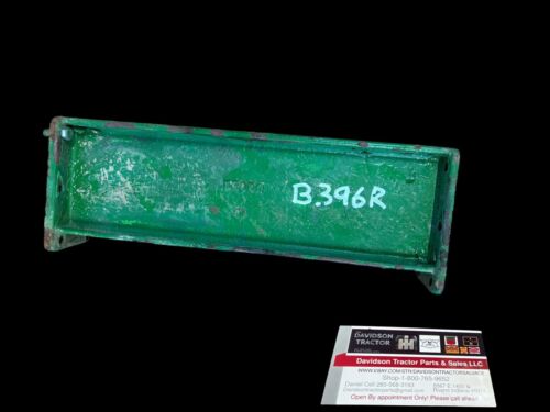 John Deere Unstyled B Radiator Side B396R Small Letter