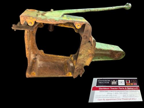 John Deere B  B3152R Dash Assembly Steering Support  Antique Tractor