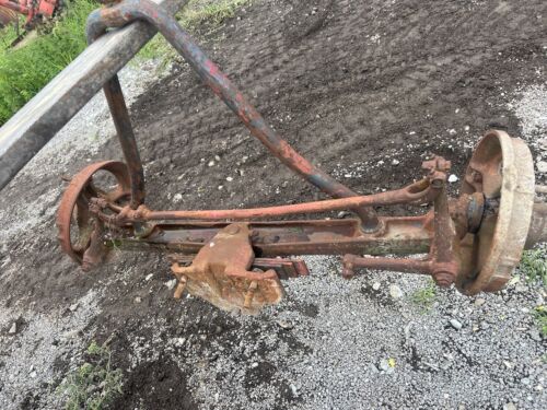 McCormick W4 IHC Tractor Front Axel Assembly