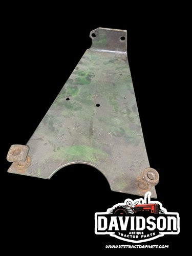 Unstyled A John Deere fan shaft support bracket