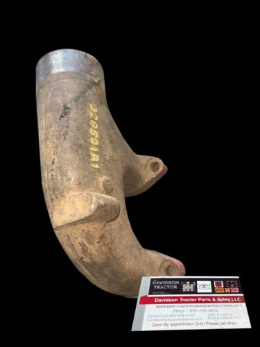 326521R1 IH Farmall 806 856 2806 2856 Exhaust Manifold  Antique Tractor