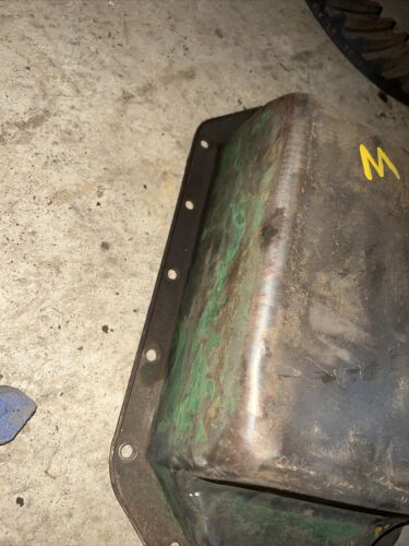 John Deere M oil pan gas engine AM1788T