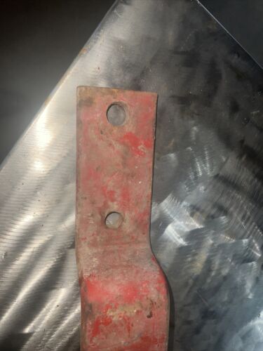 STRAP, rear outer hammer, 1959 and since, 2 used unit N (NSS) 653672R1 - Case IH