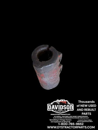 IH Farmall 300 350 400 450 Steering Shaft Coupler 365424R1