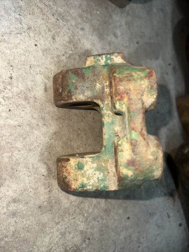 Used Center Link Bracket #R39759 John Deere 4230 4030 4020 2520 3020 2510 4000
