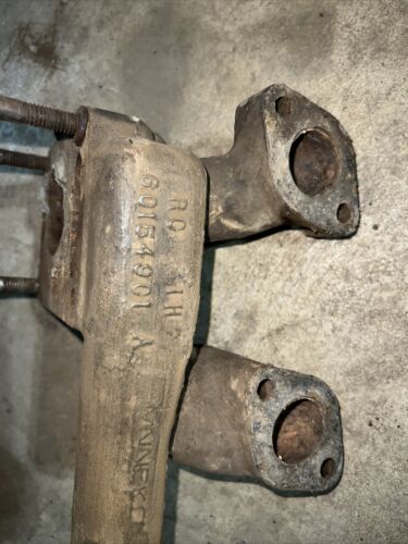 ELBOW THERMOSTAT MOUNTING 601549C1 International 806 Farmall