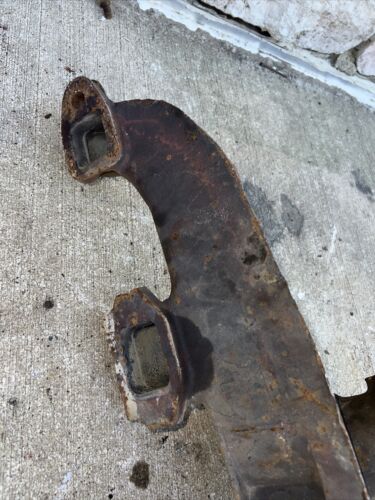 International Harvester 128656R1 Manifold
