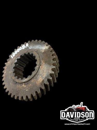 1964 Oliver 550 Gas Used Transmission Counter Shaft Gear 100008A Tractor