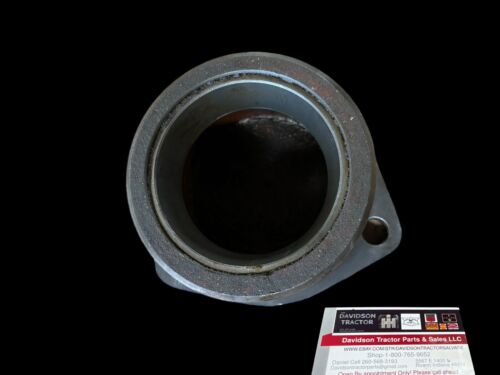 John Deere G Differential Bearing Quill Casting F168R.