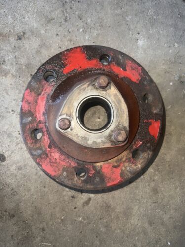 Farmall International Harvester 240 340 330 404 444 Front Axel Hub
