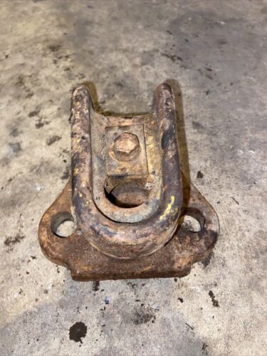 Farmall H Early SH tractor Original IH draw bar support bracket anchor mount &
