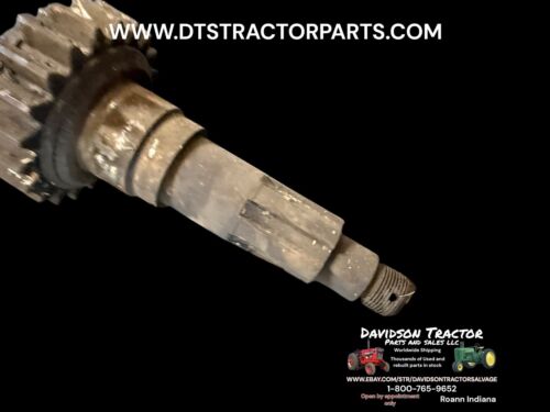 JOHN DEERE 70 TRANSMISSION DRIVESHAFT GEAR F2366R AF2351R