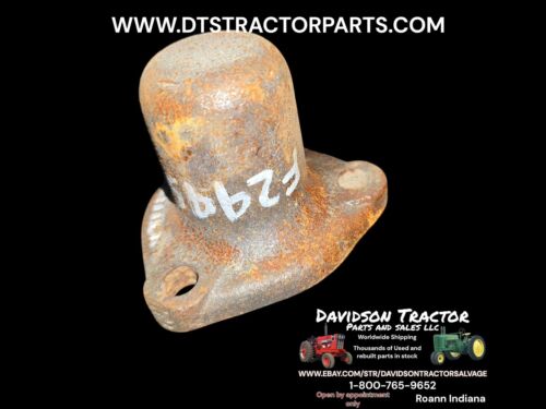 John Deere F2995R Shifter Shaft Bearing Cap 720 730 720D 730D Gas Diesel