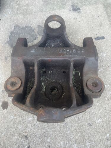 Farmall A Front Bolster Housing 9061-DA Antique Tractor