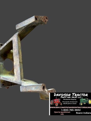 JOHN DEERE 4010 3010 4020 3020 5010 HYDRAULIC PUMP SUPPORT R27480R R34358 R46774
