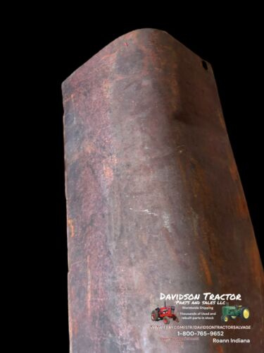IH FARMALL 460, 560 RIGHT BATTERY COVER  OEM IHC Part Right Side Cover