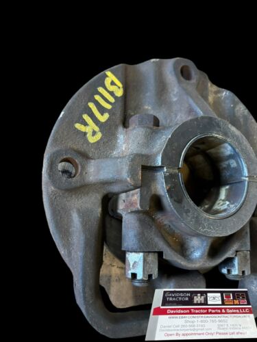 JOHN DEERE B124R / B117R MAIN BEARING WITH CAP LH HOUSING