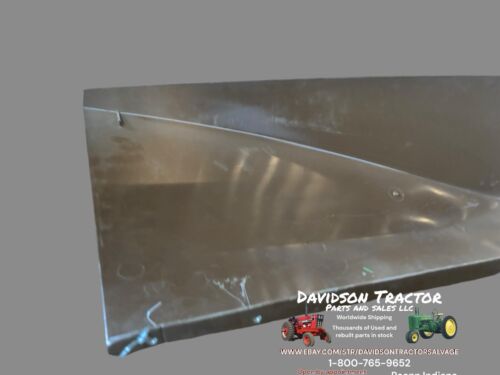 Genuine John Deere L58684 LH Panel 1640 2040 2350 2550 Tractor New Old Stock