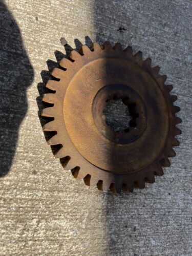 FARMALL IHC TRACTOR CUB LOBOY REVERSE SPEED LOWER GEAR 350848R1