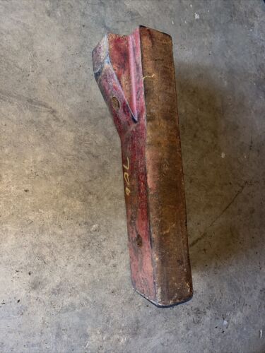 SUPPORT LATERAL LIMITER IH Farmall 706 383591-R1 Antique Tractor RIGHT