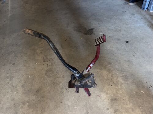 International Harvester 1586 Clutch Pedal Assembly Antique Tractor