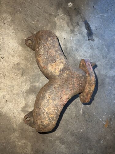 Exhaust Manifold fits Case-IH 384 444 B275 BD154 B-414