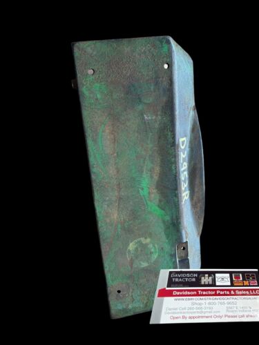 JOHN DEERE STYLED D RADIATOR SIDE RIGHT D2953R Antique Tractor