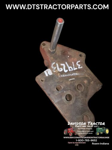 International Farmall 379293R1 Hydraulic Valve Assembly Antique Tractor