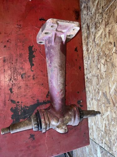 Farmall M Early SM Tractor front pedestal spindle shafts for hubs 6719DD