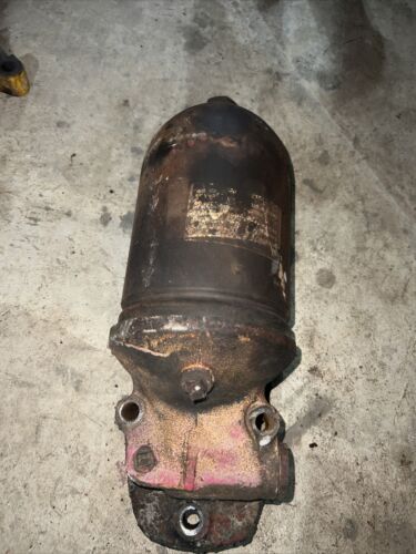 IHC Mccormick WD9 Oil Filter housing Antique Tractor
