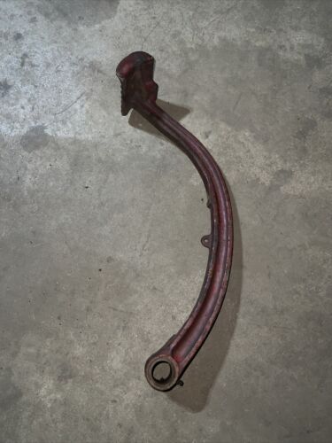 IHC farmall Super M right brake pedal