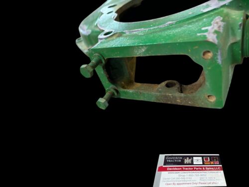USED JOHN DEERE H TRACTOR REDUCTION GEAR COVER H346R