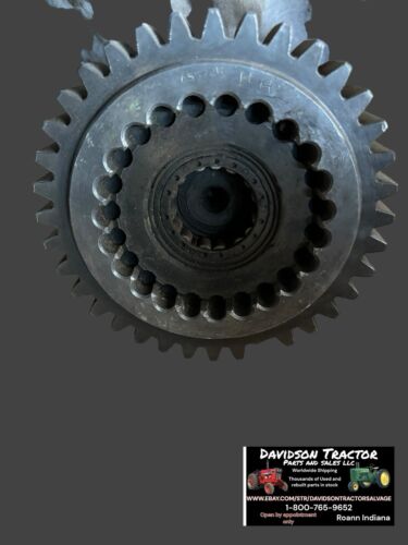 JOHN DEERE 620 630 TRANSMISSION DRIVE & SHAFT GEAR A5572R AA6523R