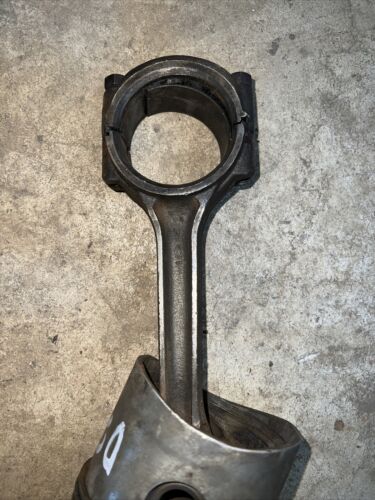 IH Farmall D282 Piston W/Rod