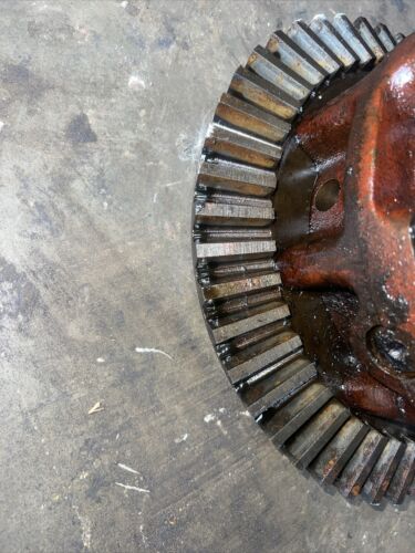 Farmall M Tractor Rearend Differential Assembly 6725-D 6726-D Antique Tractor