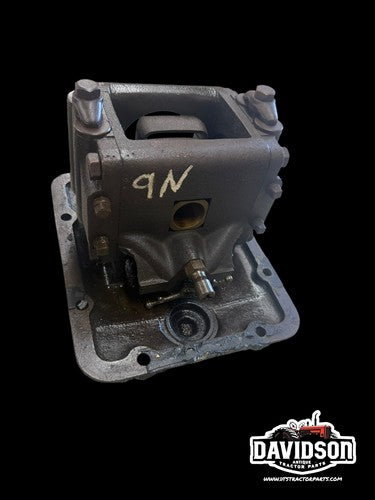 Ford 9N tractor Good Used hydraulic belly pump w / cover panel