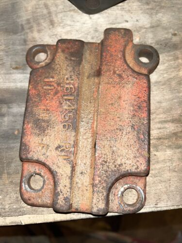 Farmall 400 450 tractor IH hydraulic block valve behind dash cover