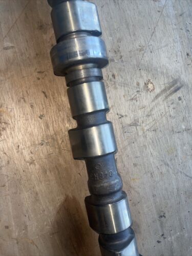 International D239 camshaft 544-574-584-595-684 - 3055046R2