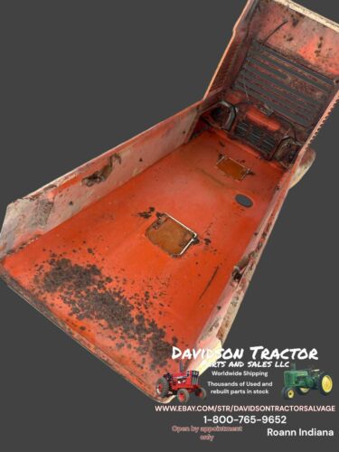 Kubota L-260 Tractor Hood Assembly