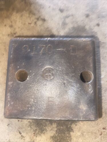 Farmall M MV IH tractor Original right engine motor mt block Pair