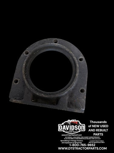 International Farmall 340 Diesel ++ Tractors D-188 Rear Crankshaft Seal Housing