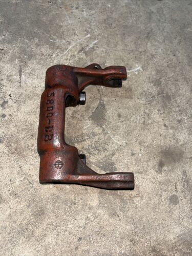 Used Clutch Release Fork fits International 660 450 Super MTA 400 Super M 560 M