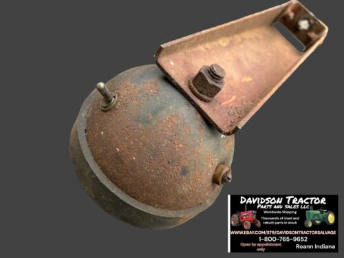 IH Tractor Headlight W/Bracket Antique Tractor