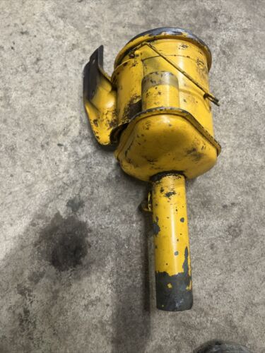 IHC Farmall Cub Air Cleaner Assembly Antique Tractor