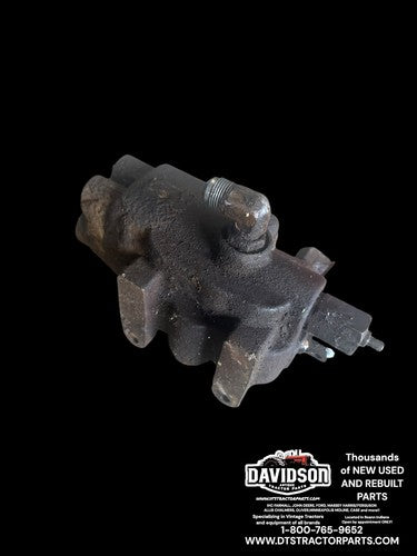 JI Case 580K Hydraulic Valve Assembly