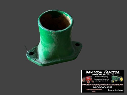John Deere B Lower water casting B1798R