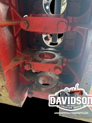 A58513 Case 1070 Tractor Engine Block 451 Case Good Used Bare Block