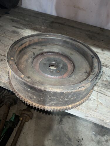 Flywheel for BD154 engines on IH 2350, 2424, 364, 424, 434, 444 3044003R1