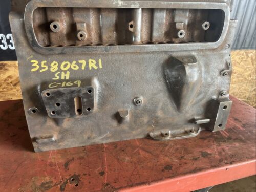 FARMALL SUPER H CYLINDER BLOCK 358067R1 C-169 Antique Tractor